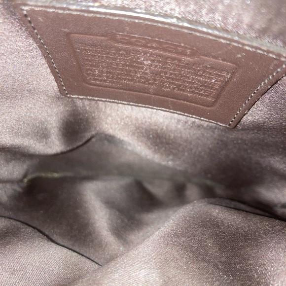 Crossbody/ messenger bag - Picture 8 of 15